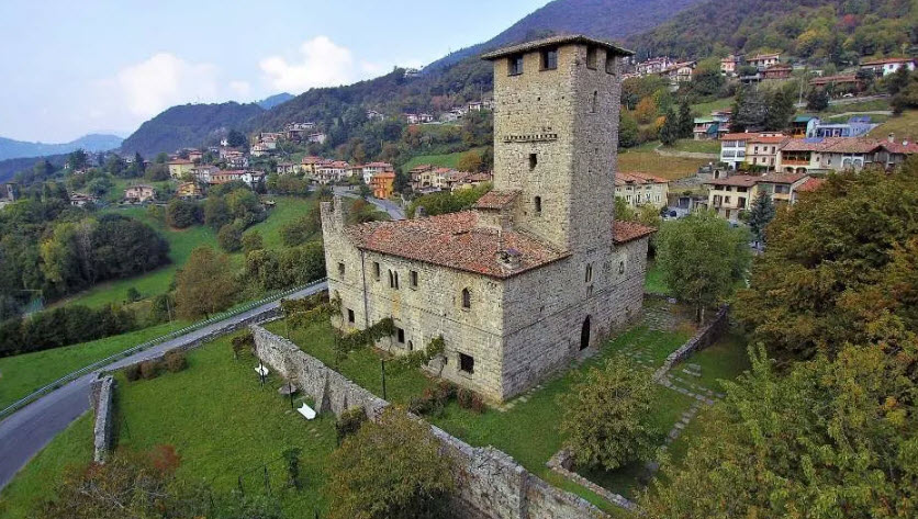 Castello Suardi, Italy
